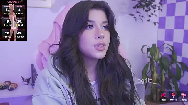 Snapshot of Ag4ta_ chatting on November 11, 2025, 12:49 am Ag4ta online show from November 11, 2025, 12:49 am