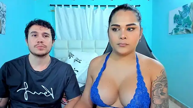 Snapshot of xxx_sweet_couple_ chatting on June 19, 2026, 1:22 am xxx sweet couple online show from June 19, 2026, 1:22 am
