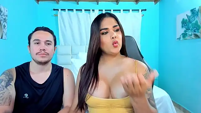 xxx sweet couple  online show from May 5, 2026, 10:46 pm