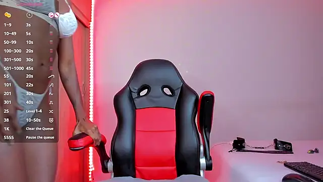 Snapshot of barbiee_ebony chatting on November 9, 2025, 4:05 am barbiee ebony online show from November 9, 2025, 4:05 am