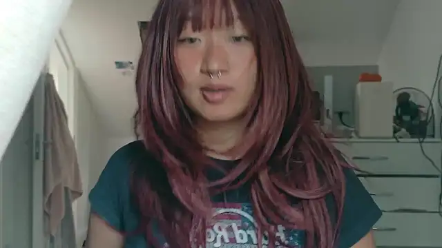 xxxYUKARIxxx online show from June 4, 2026, 1:38 pm