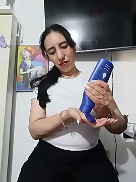 christine-x online show from June 3, 2026, 10:14 pm