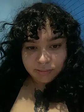 Snapshot of Kimberliprivv chatting on April 3, 2026, 3:18 pm Kimberliprivv online show from April 3, 2026, 3:18 pm