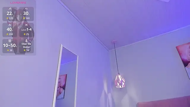 ScarletGV online show from May 7, 2026, 3:44 am