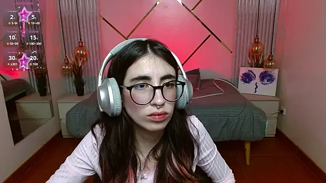 LenaRoses online show from February 26, 2026, 8:53 pm