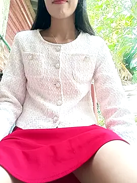 Snapshot of Sweet_Toy20 chatting on October 29, 2025, 12:53 am Sweet Toy20 online show from October 29, 2025, 12:53 am