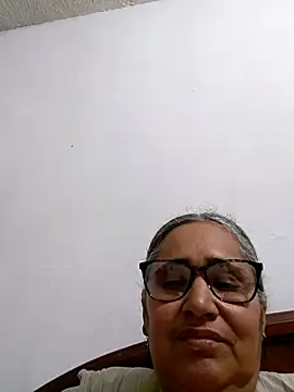  candi online show from April 28, 2026, 2:21 am