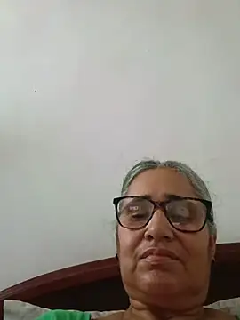 Snapshot of _candi chatting on June 16, 2026, 2:39 pm candi online show from June 16, 2026, 2:39 pm