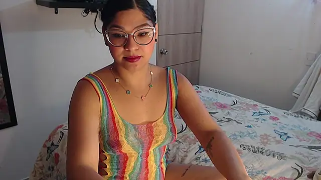 Prins jazmin online show from October 15, 2025, 3:27 am