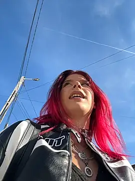 RiriRoseey online show from November 1, 2025, 8:41 am