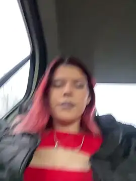 Snapshot of RiriRoseey chatting on February 8, 2026, 8:34 am RiriRoseey online show from February 8, 2026, 8:34 am