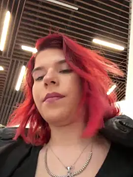 Snapshot of RiriRoseey chatting on March 5, 2026, 9:39 am RiriRoseey online show from March 5, 2026, 9:39 am