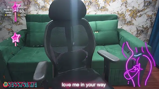 sassysonia online show from March 6, 2025, 9:58 am