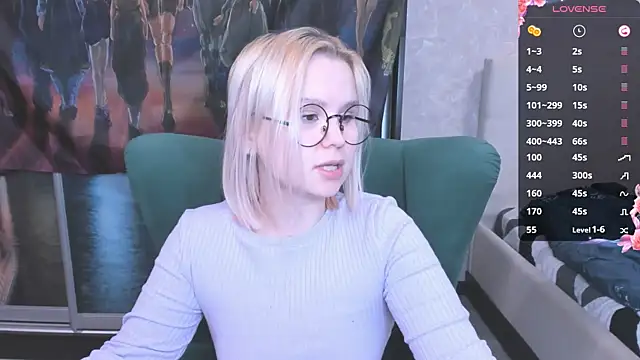 Snapshot of miray_kuriyama123 chatting on February 10, 2025, 2:41 am miray kuriyama123 online show from February 10, 2025, 2:41 am
