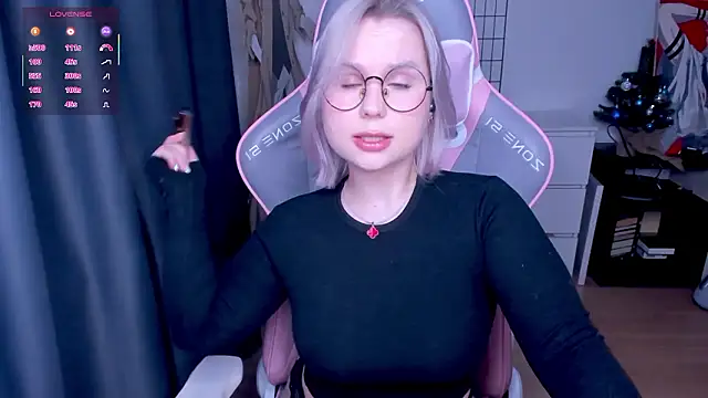 miray kuriyama123 online show from February 21, 2026, 6:10 pm