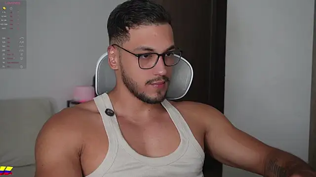 daniel mejia1 online show from March 26, 2026, 10:29 pm