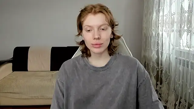 Snapshot of StellaDavis chatting on April 13, 2026, 11:03 am StellaDavis online show from April 13, 2026, 11:03 am