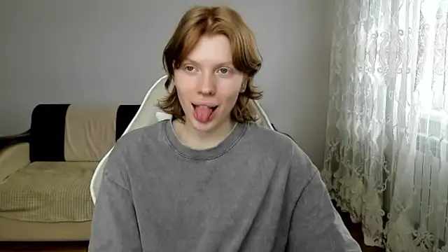 Snapshot of StellaDavis chatting on April 6, 2026, 10:16 am StellaDavis online show from April 6, 2026, 10:16 am