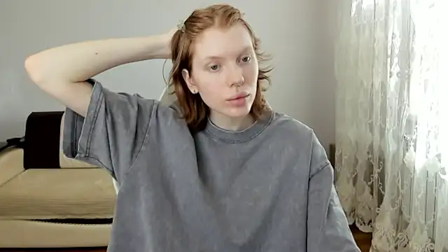 Snapshot of StellaDavis chatting on May 4, 2026, 11:02 am StellaDavis online show from May 4, 2026, 11:02 am