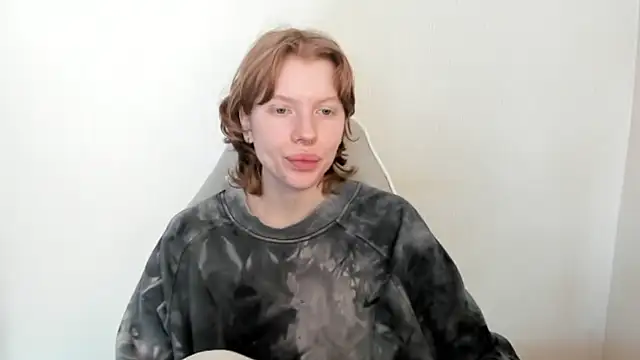 StellaDavis online show from February 23, 2026, 9:21 am