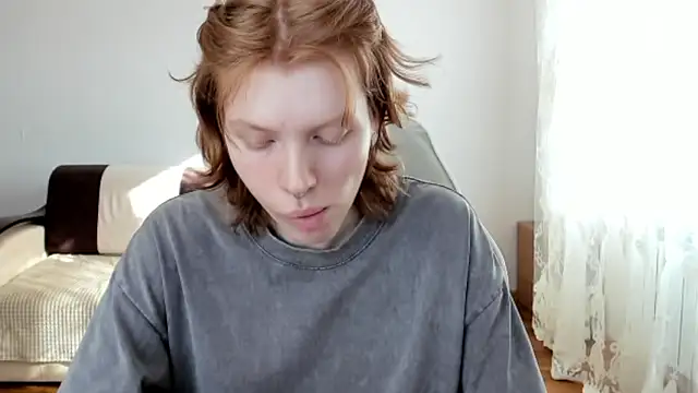 Snapshot of StellaDavis chatting on April 17, 2026, 12:08 pm StellaDavis online show from April 17, 2026, 12:08 pm