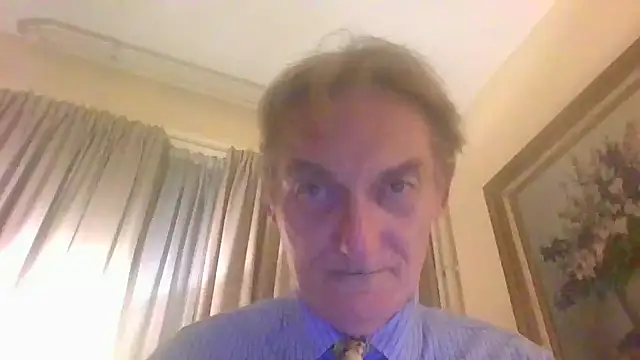 Snapshot of Alain-Bertrand chatting on October 27, 2025, 9:05 pm Alain-Bertrand online show from October 27, 2025, 9:05 pm