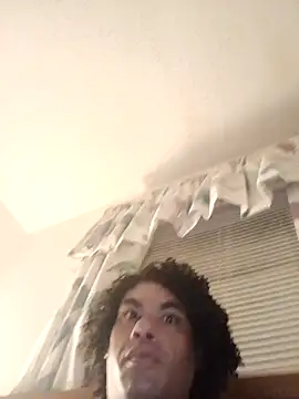 prettyythickk420 online show from September 29, 2025, 5:58 am