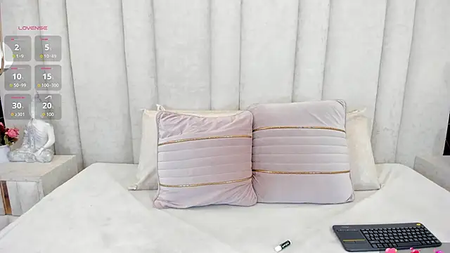 Snapshot of im_giselle_ chatting on April 28, 2026, 5:34 am im giselle online show from April 28, 2026, 5:34 am