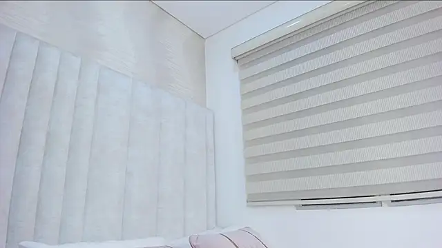 im giselle  online show from November 13, 2025, 5:22 am