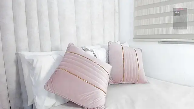 im giselle  online show from October 10, 2025, 5:30 am