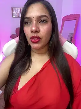 Snapshot of krishaa_ chatting on May 12, 2026, 7:42 pm krishaa online show from May 12, 2026, 7:42 pm
