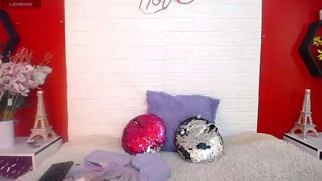 Snapshot of _poison_sweet chatting on October 21, 2025, 6:40 pm poison sweet online show from October 21, 2025, 6:40 pm