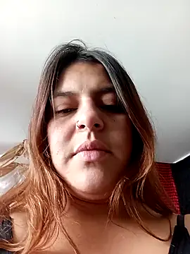 Snapshot of _poison_sweet chatting on October 15, 2025, 5:32 pm poison sweet online show from October 15, 2025, 5:32 pm