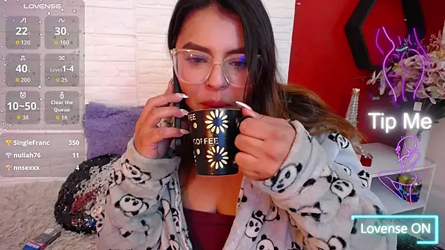 Snapshot of _poison_sweet chatting on December 13, 2025, 8:04 pm poison sweet online show from December 13, 2025, 8:04 pm