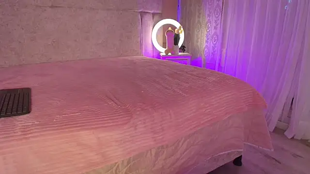 Snapshot of VeronicaMartiin chatting on October 27, 2025, 2:40 pm VeronicaMartiin online show from October 27, 2025, 2:40 pm