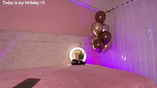 Snapshot of VeronicaMartiin chatting on October 20, 2025, 4:51 pm VeronicaMartiin online show from October 20, 2025, 4:51 pm