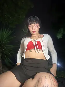 Snapshot of Electra_doll_ chatting on April 23, 2026, 1:45 am Electra doll online show from April 23, 2026, 1:45 am