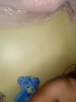 Snapshot of Swit_virgin22 chatting on July 26, 2026, 3:02 am Swit virgin22 online show from July 26, 2026, 3:02 am