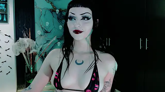 Madison Jackson online show from February 5, 2026, 10:27 pm