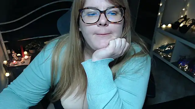 ZoeyLey online show from March 27, 2026, 11:27 pm