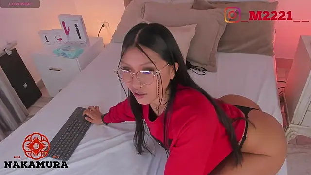 Snapshot of nakamura_sam chatting on February 11, 2025, 11:42 am nakamura sam online show from February 11, 2025, 11:42 am