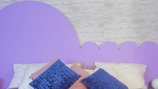 Snapshot of Giaa_Ross chatting on December 4, 2025, 7:46 pm Giaa Ross online show from December 4, 2025, 7:46 pm