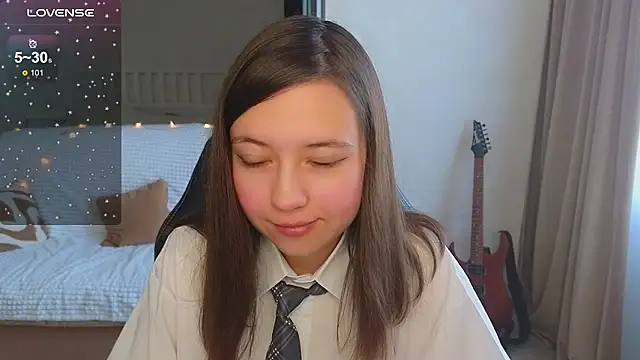 Lina Brownie online show from October 19, 2025, 4:15 am