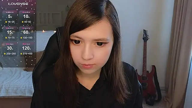 Lina Brownie online show from October 25, 2025, 4:11 am