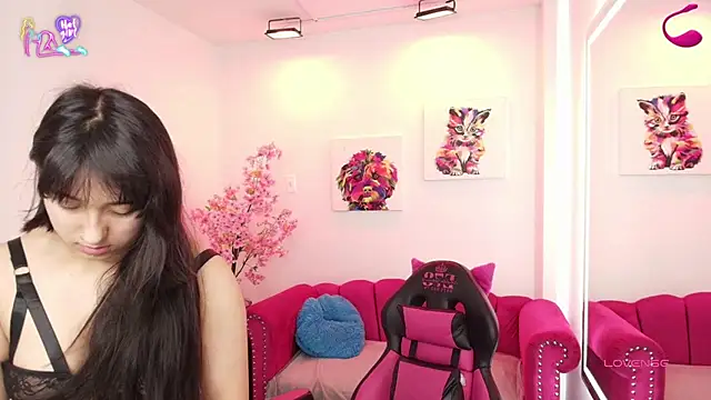 Miss dolly  online show from January 15, 2026, 12:08 pm