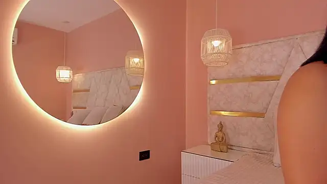 sarita hills online show from October 17, 2025, 10:55 pm