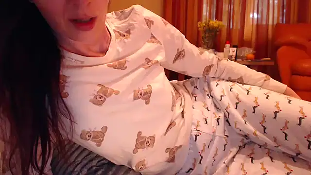 Snapshot of LovelyAndraGirl chatting on May 29, 2026, 1:50 pm LovelyAndraGirl online show from May 29, 2026, 1:50 pm
