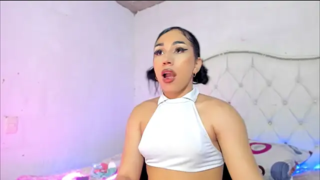 Anny jhonsonx online show from April 30, 2026, 7:26 am