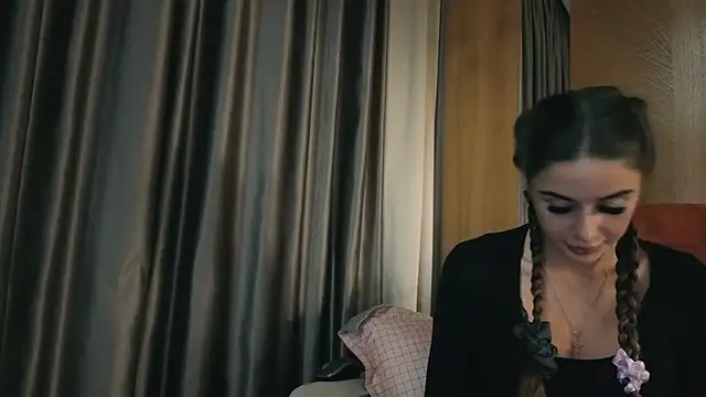 Snapshot of your_bunnygirl chatting on October 17, 2025, 7:15 pm your bunnygirl online show from October 17, 2025, 7:15 pm