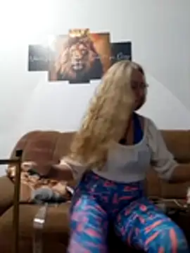 Snapshot of MILEIDE980 chatting on March 17, 2026, 9:40 pm MILEIDE980 online show from March 17, 2026, 9:40 pm